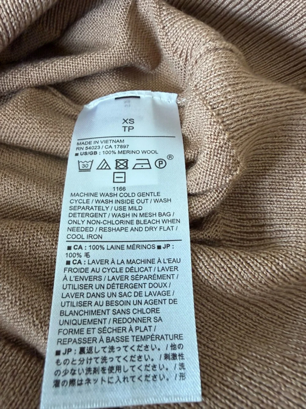 Two Banana Republic Women's Cream & Brown Merino Wool Sweaters- 2 items! - Picture 7 of 9